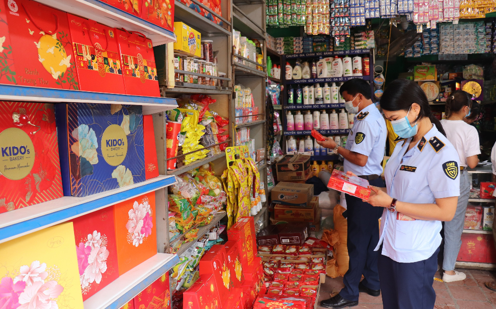 Lạng Giang: Đảm bảo an toàn thực phẩm dịp Tết Trung thu