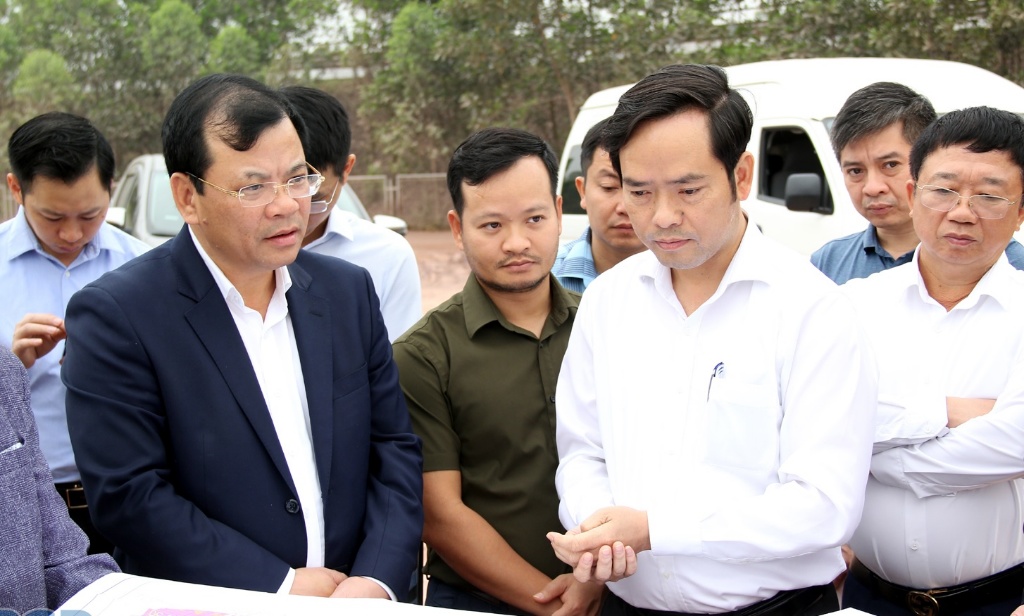 Phó Chủ tịch UBND tỉnh Phan Thế Tuấn kiểm tra tiến độ Dự án đầu tư xây dựng khu công nghiệp Tân...