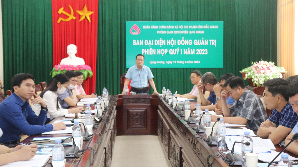 Ban Đại diện Ngân hàng Chính sách xã hội huyện Lạng Giang tổ chức phiên họp đánh giá hoạt động...