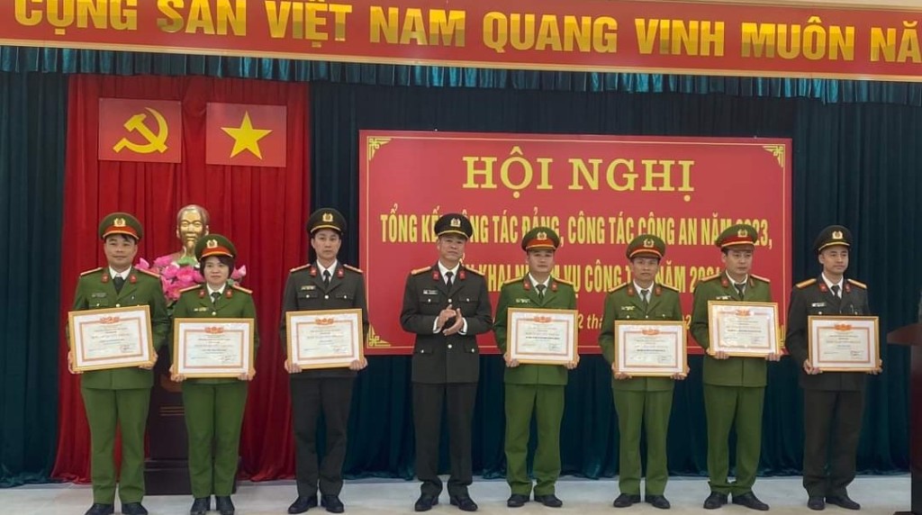 Công an huyện Lạng Giang tổ chức Hội nghị Tổng kết công tác đảng, công tác công an năm 2023,...