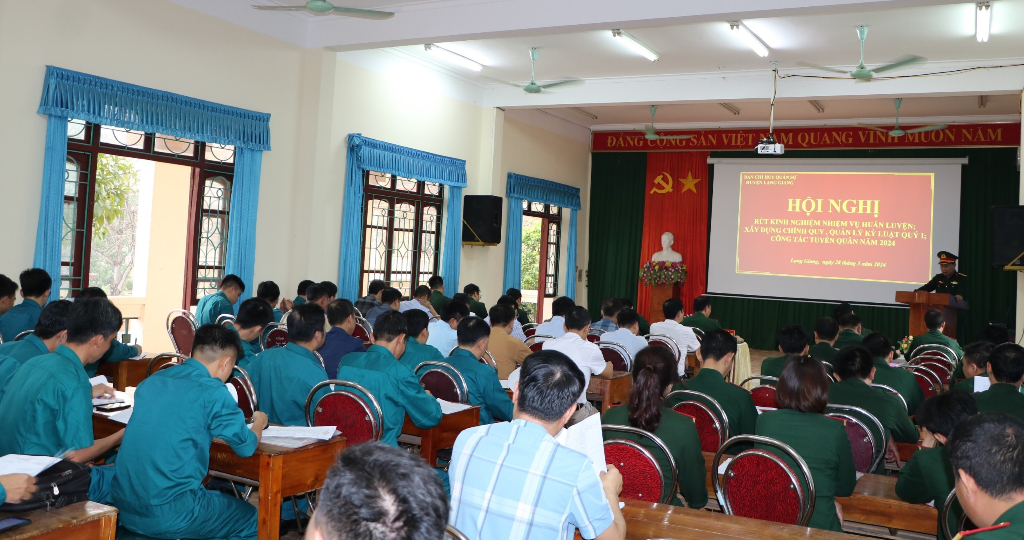 Ban CHQS huyện Lạng Giang tổ chức hội nghị rút kinh nghiệm nhiệm vụ huấn luyện; xây dựng chính...