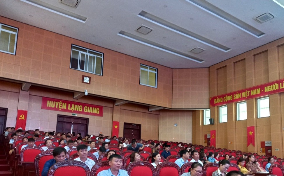 Lạng Giang tổ chức hội nghị trợ giúp pháp lý
