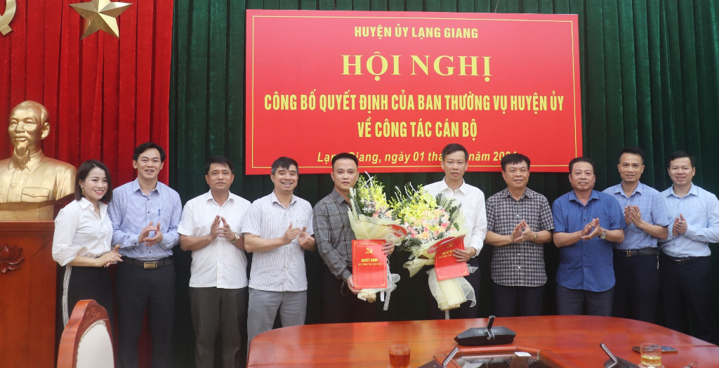 Huyện uỷ Lạng Giang tổ chức hội nghị công bố quyết định của Ban Thường vụ Huyện uỷ về công tác...