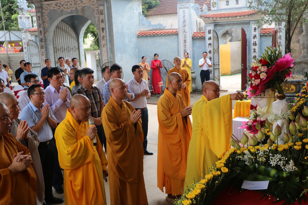 Đại lễ Phật Đản năm 2024 - Phật lịch năm 2568 tại chùa Hồng Phúc, thị trấn Kép huyện Lạng Giang