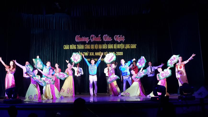 Chương trình văn nghệ chào mừng thành công Đại hội Đảng bộ huyện Lạng Giang lần thứ XXI